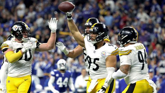 Freeze Frame: Wormley knew he'd wrest that ball from Ryan taken in Indianapolis (Steelers)
